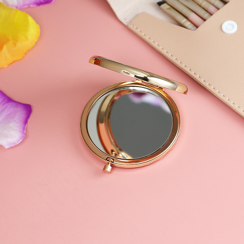 Double-Sided Compact Mirror 4