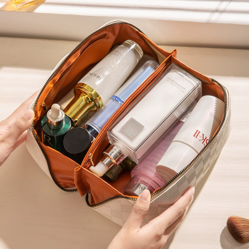 Water-Resistant Travel Cosmetic Bag 3