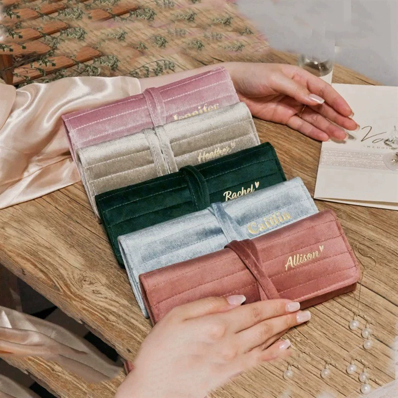 Minimalist Travel Jewellery Roll Organiser 4