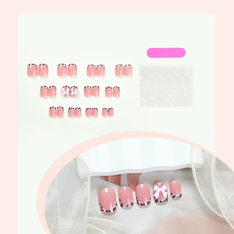 French-Style Press-On False Nail Set 4
