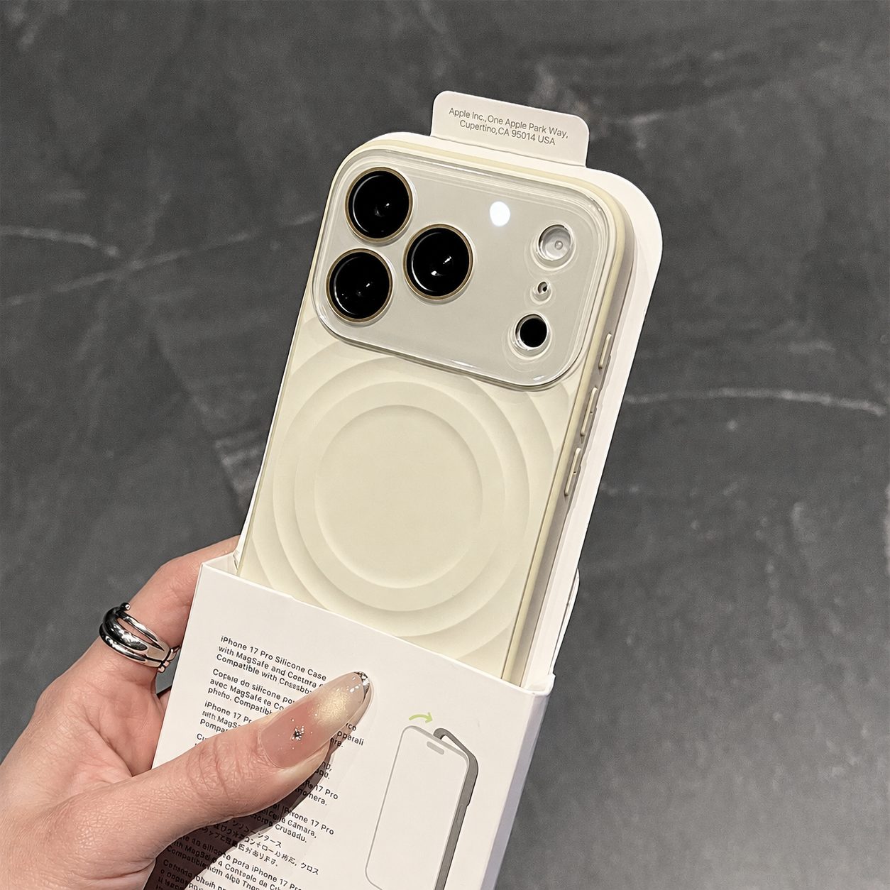 iPhone 15–17 Series MagSafe-Compatible Liquid Silicone Case 3