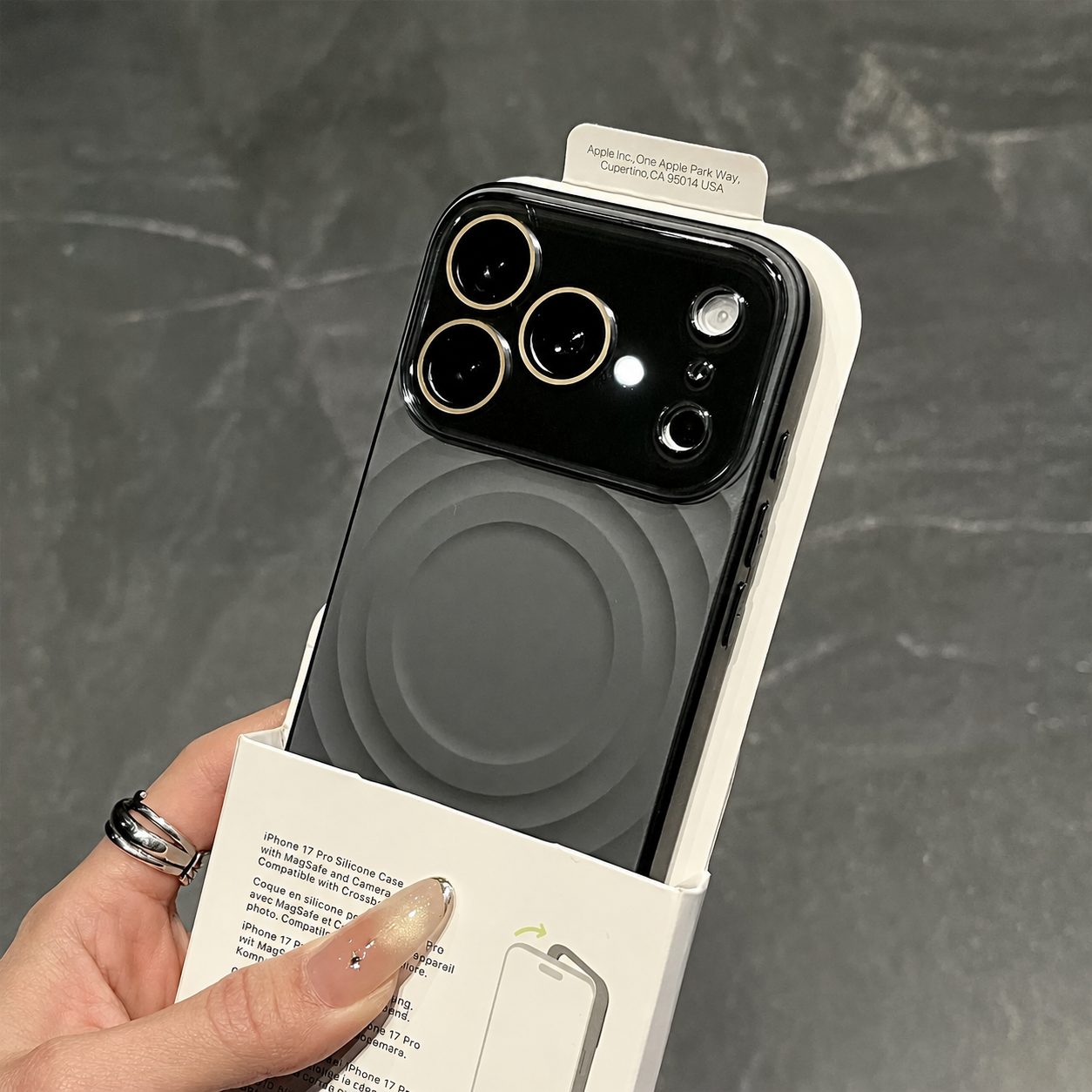 iPhone 15–17 Series MagSafe-Compatible Liquid Silicone Case 5